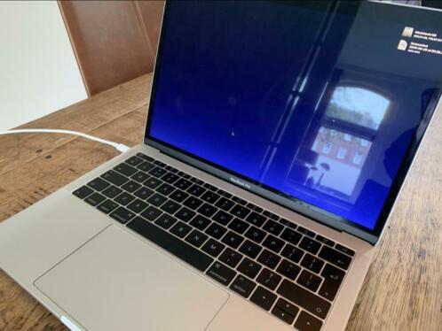 MacBook Pro 13-inch