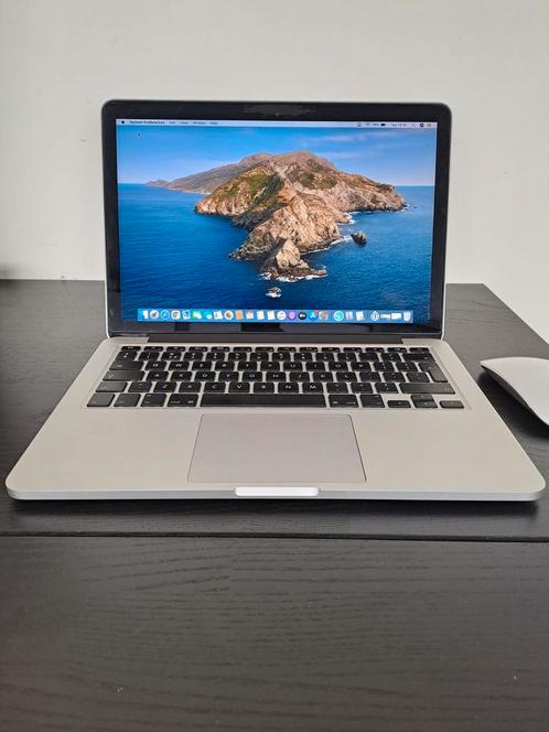 Macbook Pro 13-inch Core i5 2.7 GHz 1TB UPGRADED SSD 8GB RAM