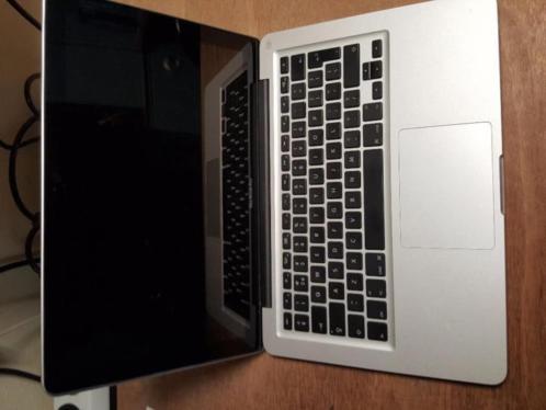 Macbook Pro 13 inch Defect