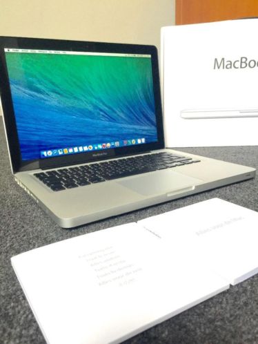 Macbook pro 13 inch i5 2,5 GHz 4GB Ram 500GB DoosBon