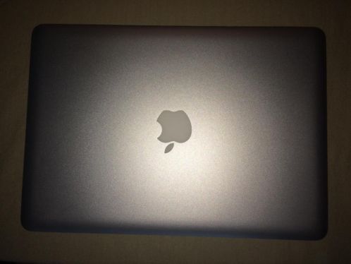 Macbook Pro 13 Inch (Late 2011) 