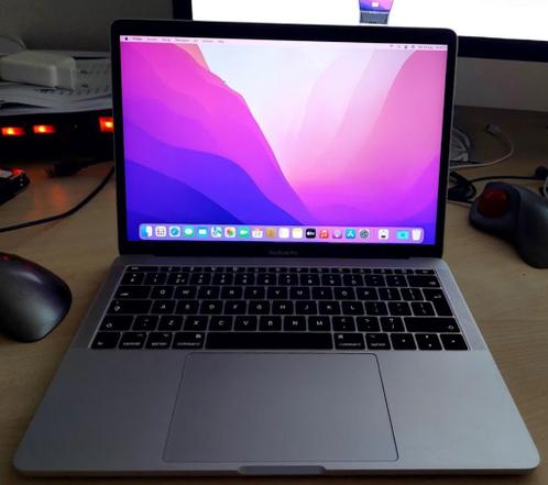 Macbook pro 13 inch late 2017