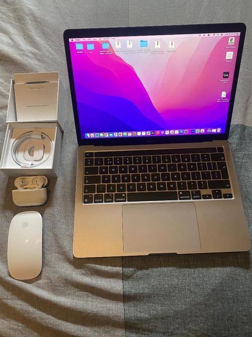 Macbook pro 13 Inch M1 2020 256ssd 8GB  Airpod pro