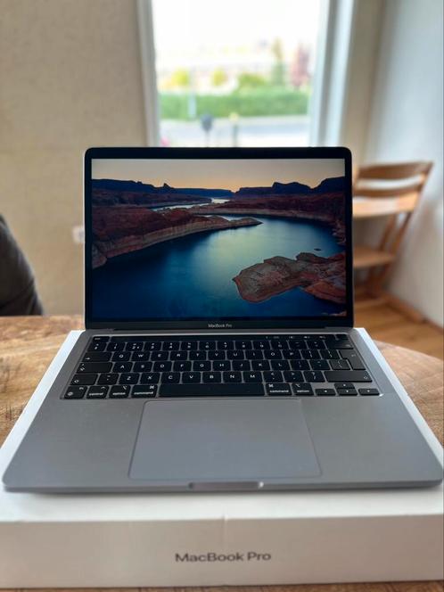 Macbook Pro (13 inch, M1, 2020)