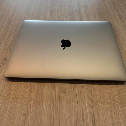 MacBook Pro 13-inch met 16GB geheugen en Apple Pro Care