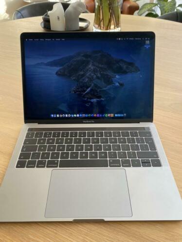 MacBook Pro - 13 inch (met touchbar)
