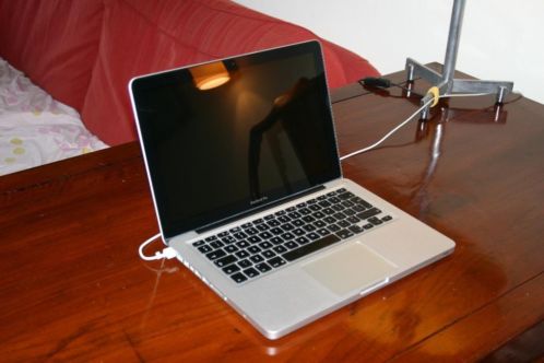 Macbook Pro 13 inch mid 2010 zgan