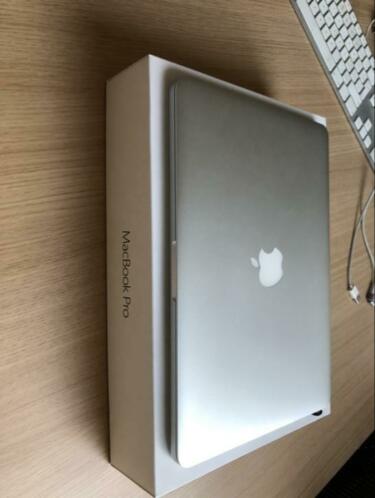 MacBook Pro 13 inch Retina (Early 2015)