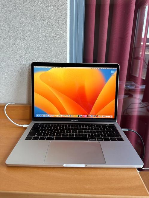 MacBook Pro 13 inch Touchbar, (2018) 2,3 GHz Core i5  8Gb 