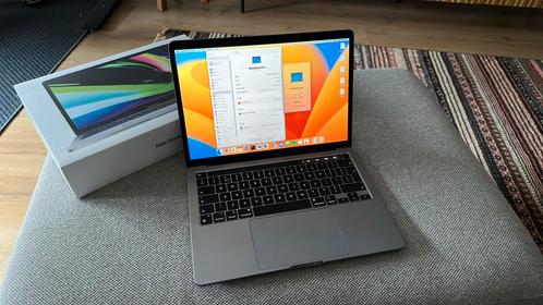 Macbook Pro 13 inch with TouchBar - M2 - 2022 Model - Gray
