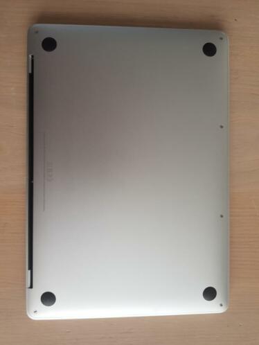 Macbook pro 13 mid 2017 2.3 8gb 256 week jong doos bon 2019