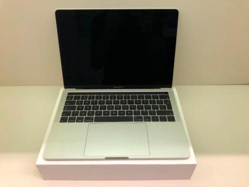 MacBook Pro 13 Touchbar 2017 29865 (garantie 25-07-2020)