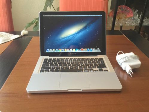 Macbook Pro 13034 2012 2.5 I5 4GB500GB HDD 23CYCLI NU 725