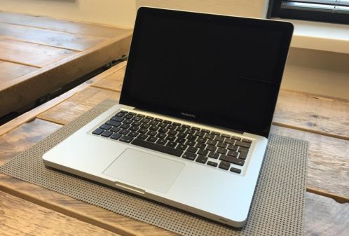 Macbook Pro 13034 (2012) met 256 GB SSD  16 GB RAM