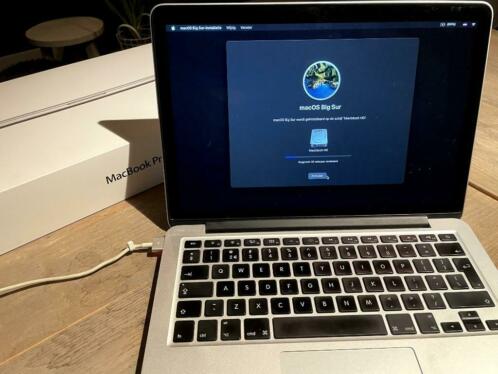 Macbook Pro 13034 2.4 GHz Intel Dual core i5 - 8gb - SSD 256gb