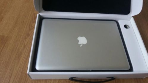 MacBook Pro 13034 2.7ghz Core i7 2011