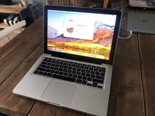 Macbook Pro 13034 Late 2011