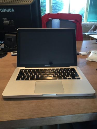 Macbook Pro 13034 Mid 2009 met waterschade