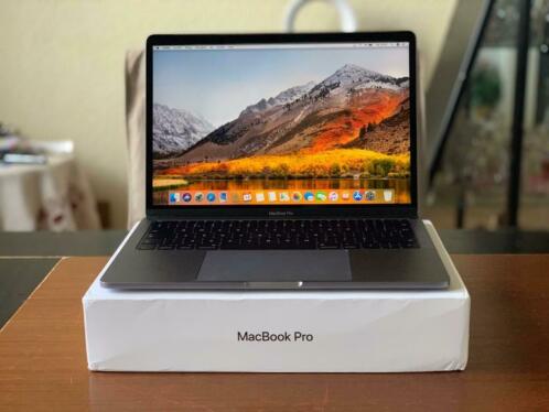 Macbook Pro 13034 SpaceGray 2019 2.5 I7 8GB256GB SSD 3 Cycli