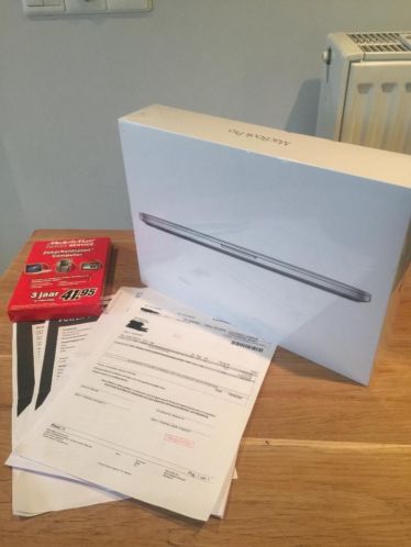 Macbook Pro 13039039 Retina 2.8Ghz 2.8 i5 8GB 512GB Geseald