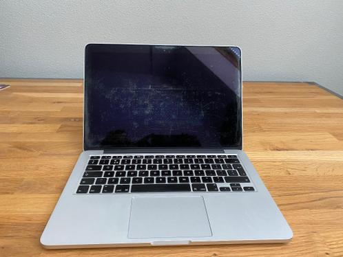 MacBook Pro 13,3quot 2015  dock  laders