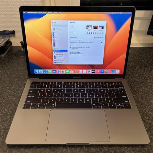 MacBook pro 13,3quot in nieuwstaat
