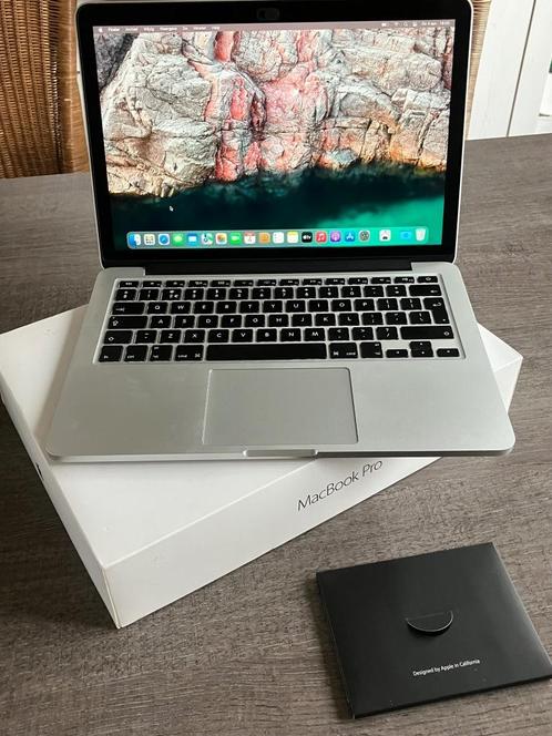 MacBook Pro 13,3quot (zilver) met 8 GB geheugen en 512 GB SSD
