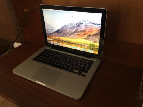 Macbook Pro 13inch 2011 - 8gb - 128gb SSD - 500gb HD