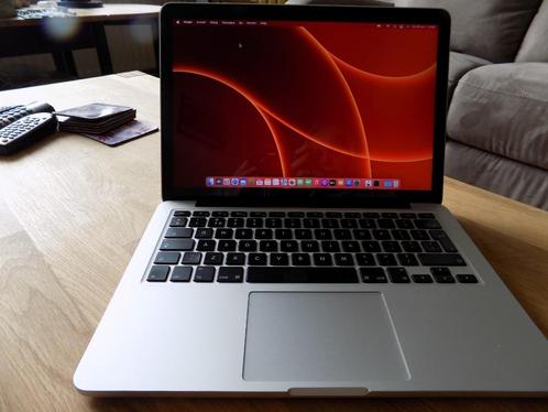 Macbook Pro 13quot 2015 refurbished, netjes.
