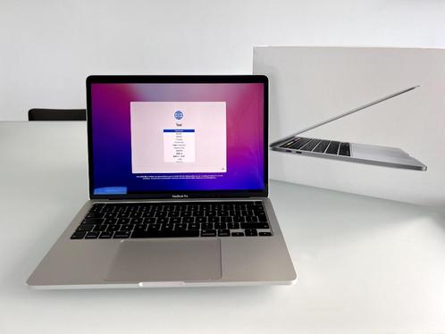 Macbook Pro 13quot 2020 - 2.0 GHz Quad Core i5 16GB 512 SSD