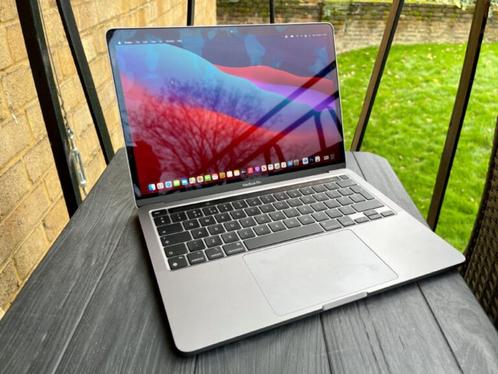 MacBook Pro 13quot (2020) M1 Chip 16GB 256 GB Space Gray