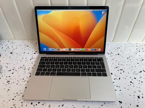 Macbook Pro 13quot Zilver 2017  2,3 GHz i5  16GB  256GB