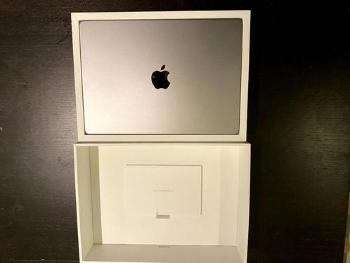 MacBook Pro 14 inch  M1  16 GB  512 GB SSD  96W Garantie