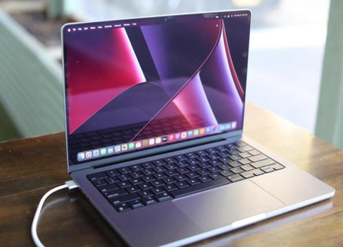 MacBook Pro 14 inch M1 MAX 24 CORE 1TB