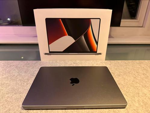 MacBook Pro 14 inch  M1 Max  32 GB  512 GB SSD  96W