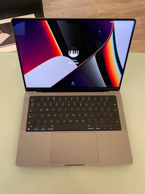 MacBook Pro 14 inch M1 Max, 64GB, 2TB SSD ZGAN  Doos  Bon