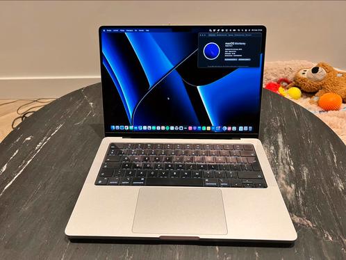 Macbook Pro 14-inch met M1 Pro-chip (jaar oud amper gebruikt