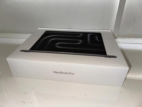 MacBook Pro 14quot (2023) Space grey 8GB 512GB SSD (SEALED)