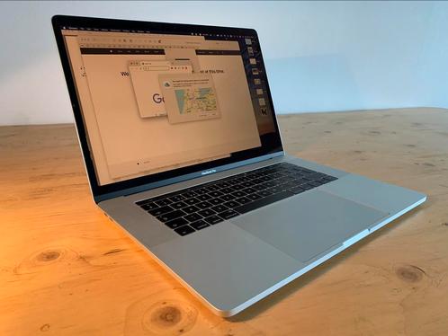 MacBook Pro 15 2017 met Touch Bar
