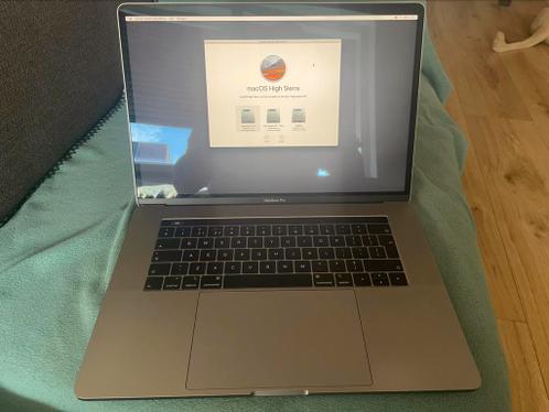 MacBook PRO 15 2019 , box , charger, invoice