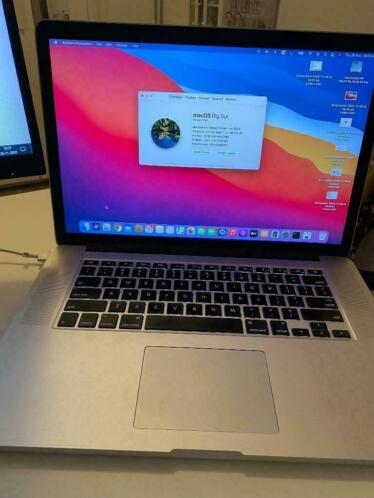 Macbook Pro 15 Inch 16GB i7 500GB SSD