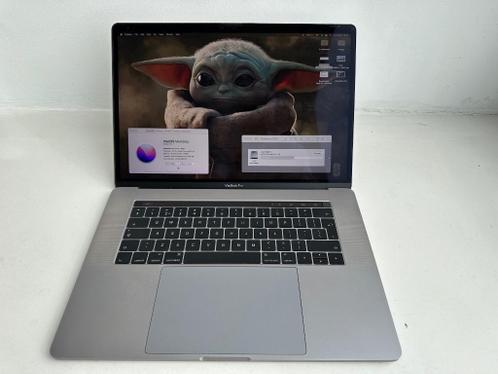 MacBook Pro 15 inch 16GB Ram 1TB SSD Radeon Pro 460 OS12.6