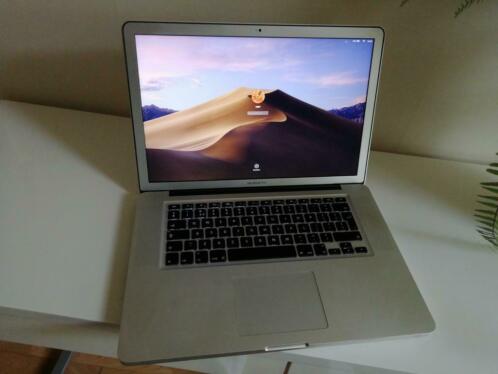 Macbook pro 15 inch 2012