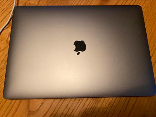 MacBook Pro 15 inch 2017