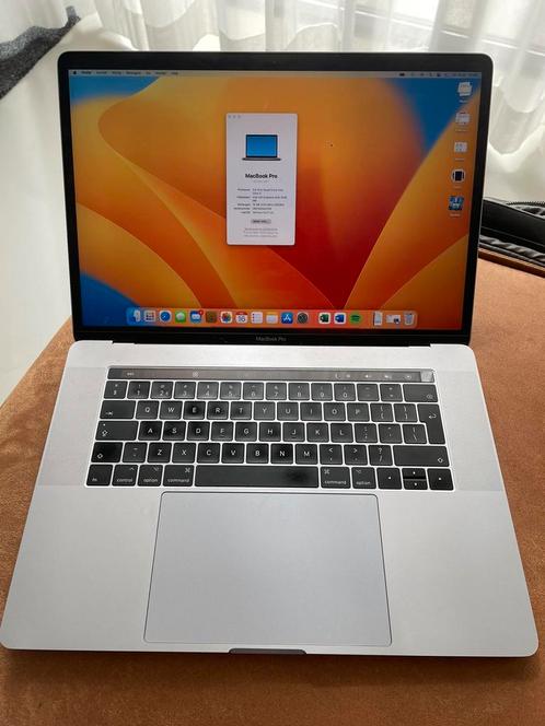 MacBook Pro 15 inch, 2017 2,8Ghz Quad-Core I7 Space Grey