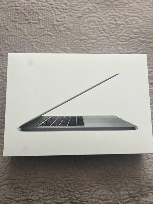 MacBook Pro 15-inch 2017 A1707  Space Gray  Uitstekende St
