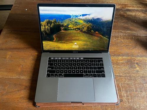 MacBook Pro 15 Inch 2018 i9 2,9 Ghz Touchbar 16gb 1TB