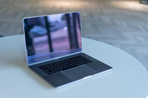 Macbook Pro 15 inch 2019  lader