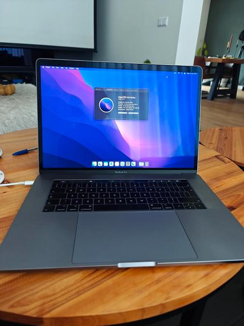 Macbook pro 15 inch 2019 met touchbar