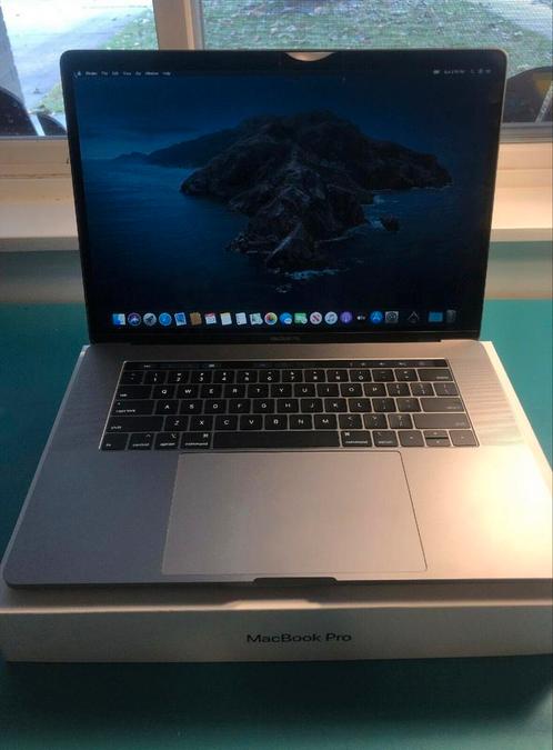 Macbook Pro 15 inch 2019 Touch Bar - Intel i7 - 256GB - 16GB